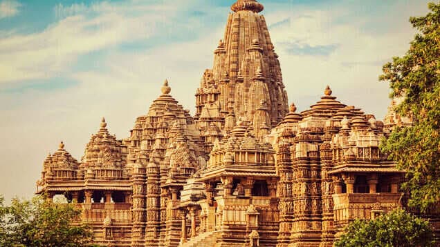 Delhi to Orchha, Khajuraho Tour Package